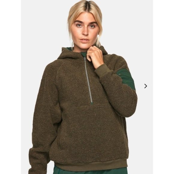 Outdoor Voices MegaFleece Half-Zip Hoodie in Vine - Picture 1 of 8